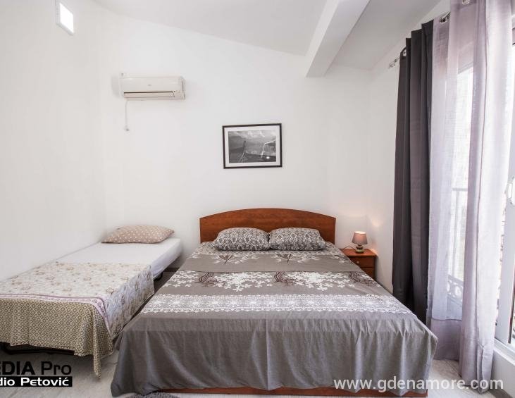 Apartmani MARKO-158